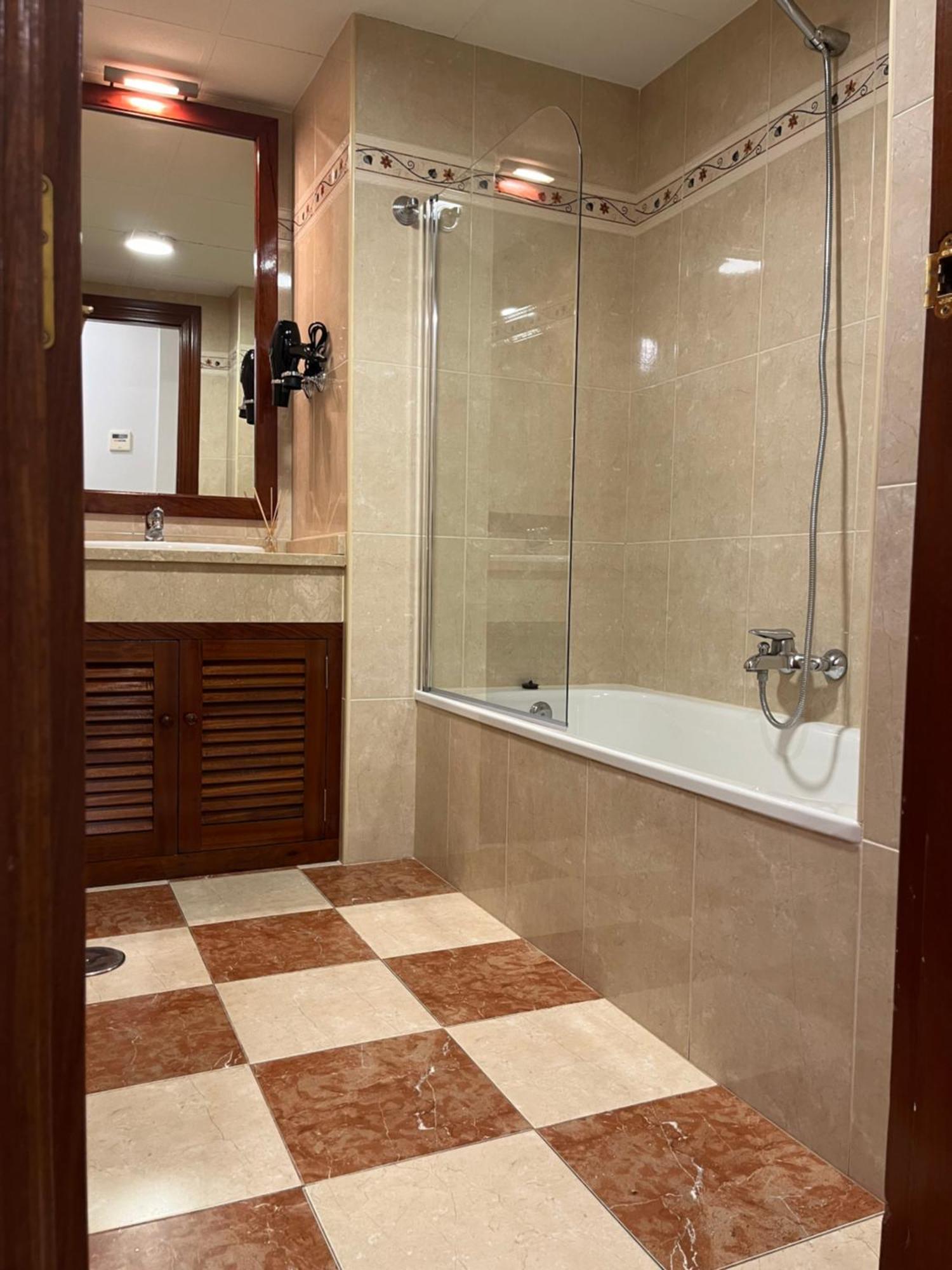 Apartamento Trebol Antequera Luaran gambar